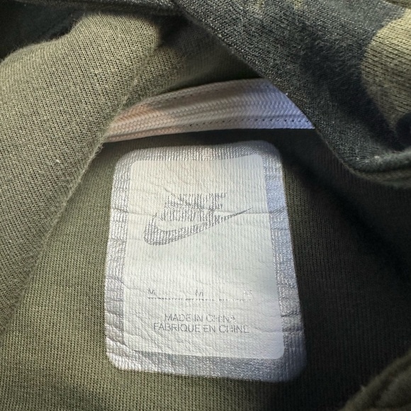 Nike Camouflage Zip-up Tech Fleece Hoodie Medium - Picture 3 of 7